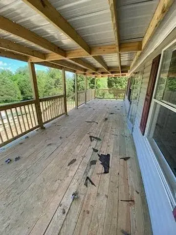 Decks, Fences & Patios project photo 12