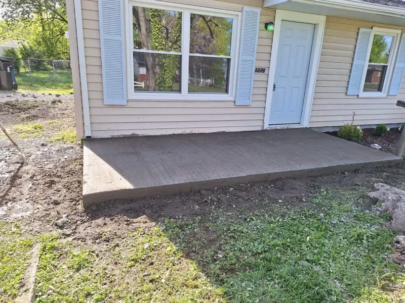 Decks, Fences & Patios project photo 6
