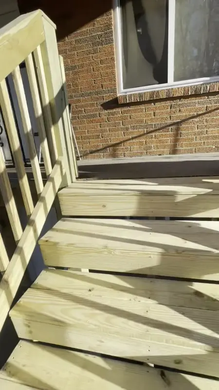 Decks, Fences & Patios project photo 9